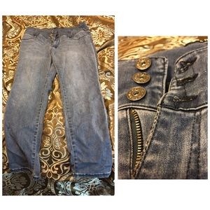 Plus size- Three button high waisted skinny jeans